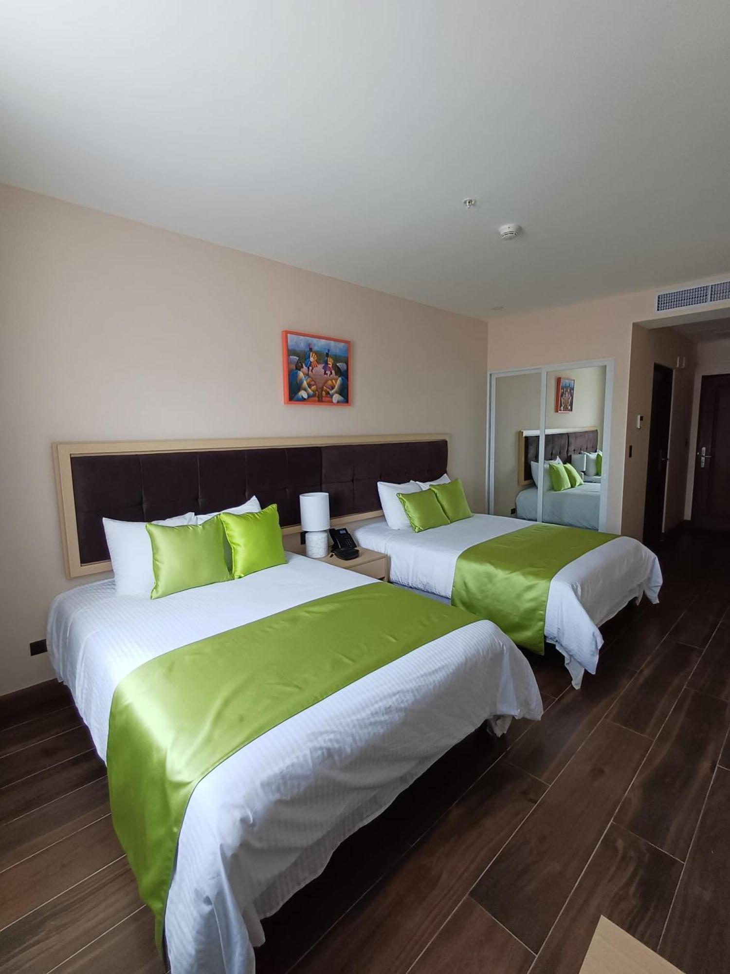 Hotel Puerto Limon Cr ภายนอก รูปภาพ